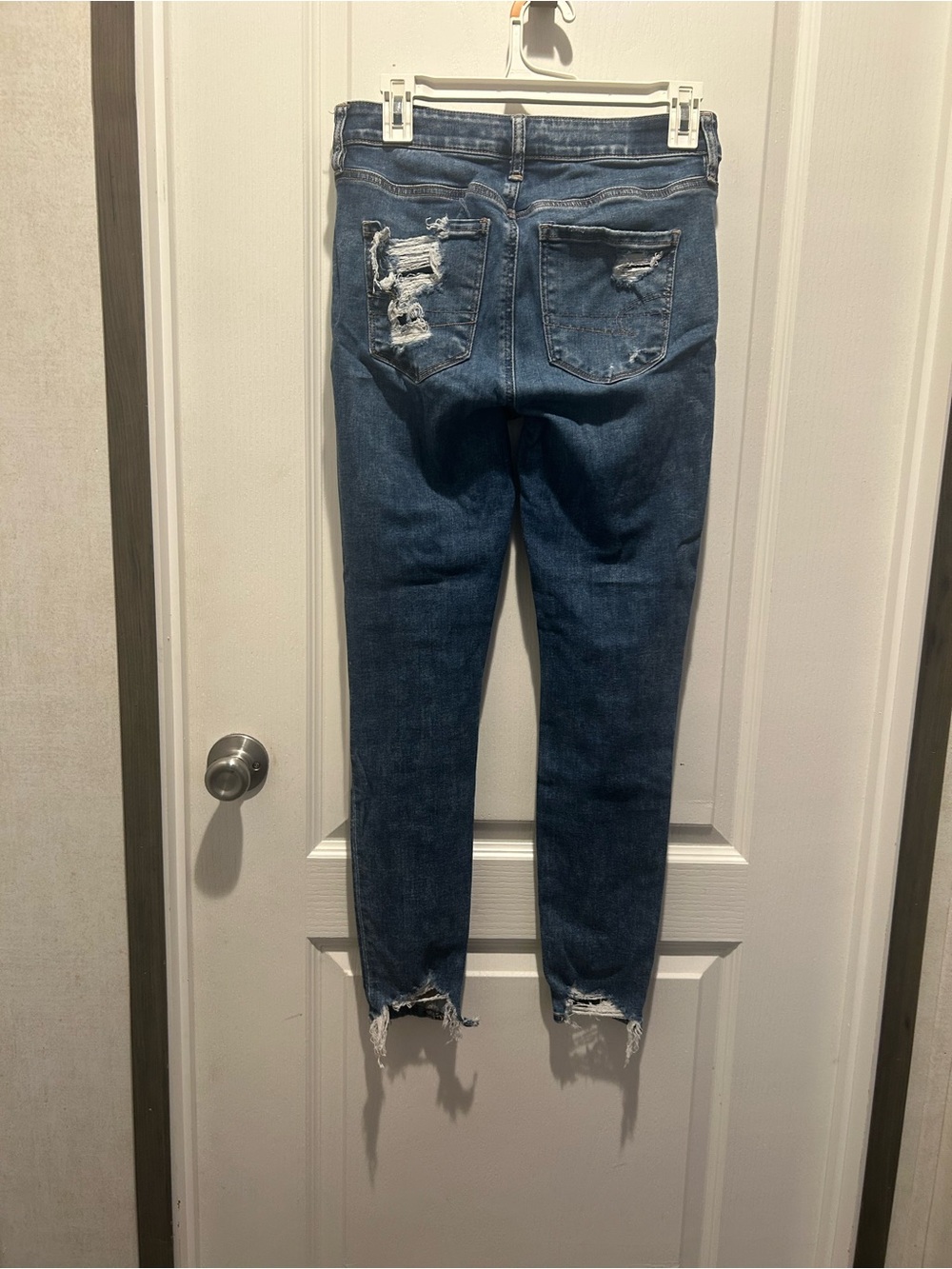 American Eagle Outfitters Ripped Mid-Blue Skinny Jeans - Picture 2 of 5
